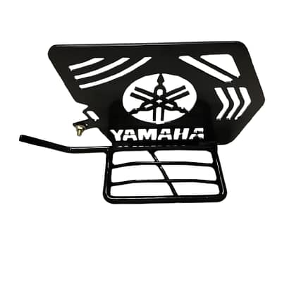 "Comfortable and stylish ladies' footrest for Yamaha motorcycles, ensuring a secure and enjoyable ride."