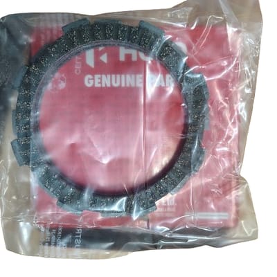 Genuine clutch plate for Hero 100cc motorcycle, manufactured by Hero MotoCorp India and imported by Niloy Hero Bangladesh.