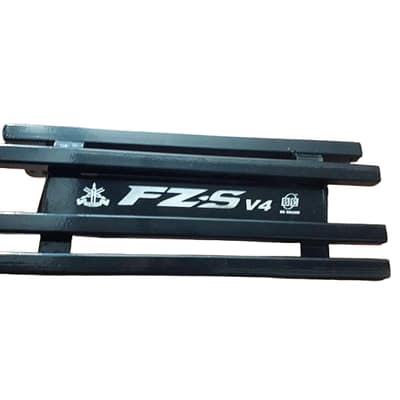 Yamaha FZ V4 Black premium quality silencer guard with padani and jali – durable metal silencer protector for stylish and safe rides.
