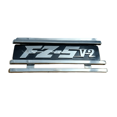 Yamaha FZ-X Heavy Duty SS Box Khacha Padani – Premium stainless steel motorcycle protection frame for ultimate durability.