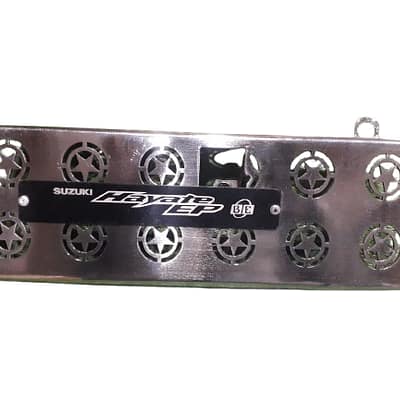 Premium SS Plat Tara Khacha Silencer Guard Padani for Suzuki Hayate EP 110cc Motorcycle – Durable Stainless-Steel Side Body & Silencer Protection